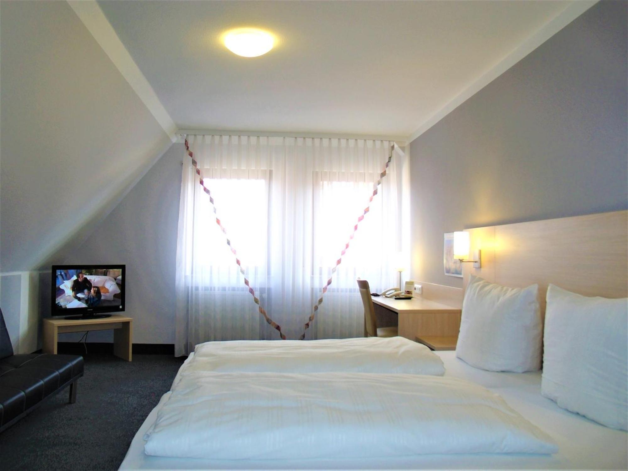 Hotel Brehm Würzburg Zimmer foto